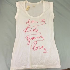 Aerie script "don't hide your love" shirt